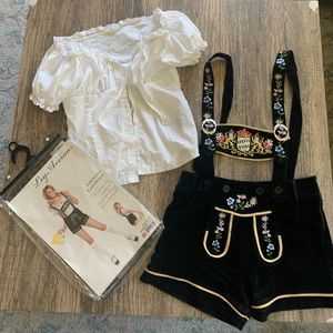 Size M womens Lederhosen